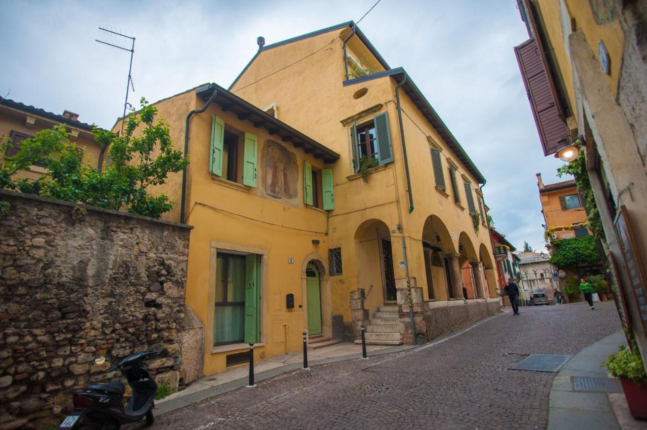 Palazzo Ponte Pietra Lägenhet Verona Exteriör bild